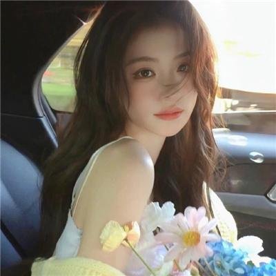 花月于飞